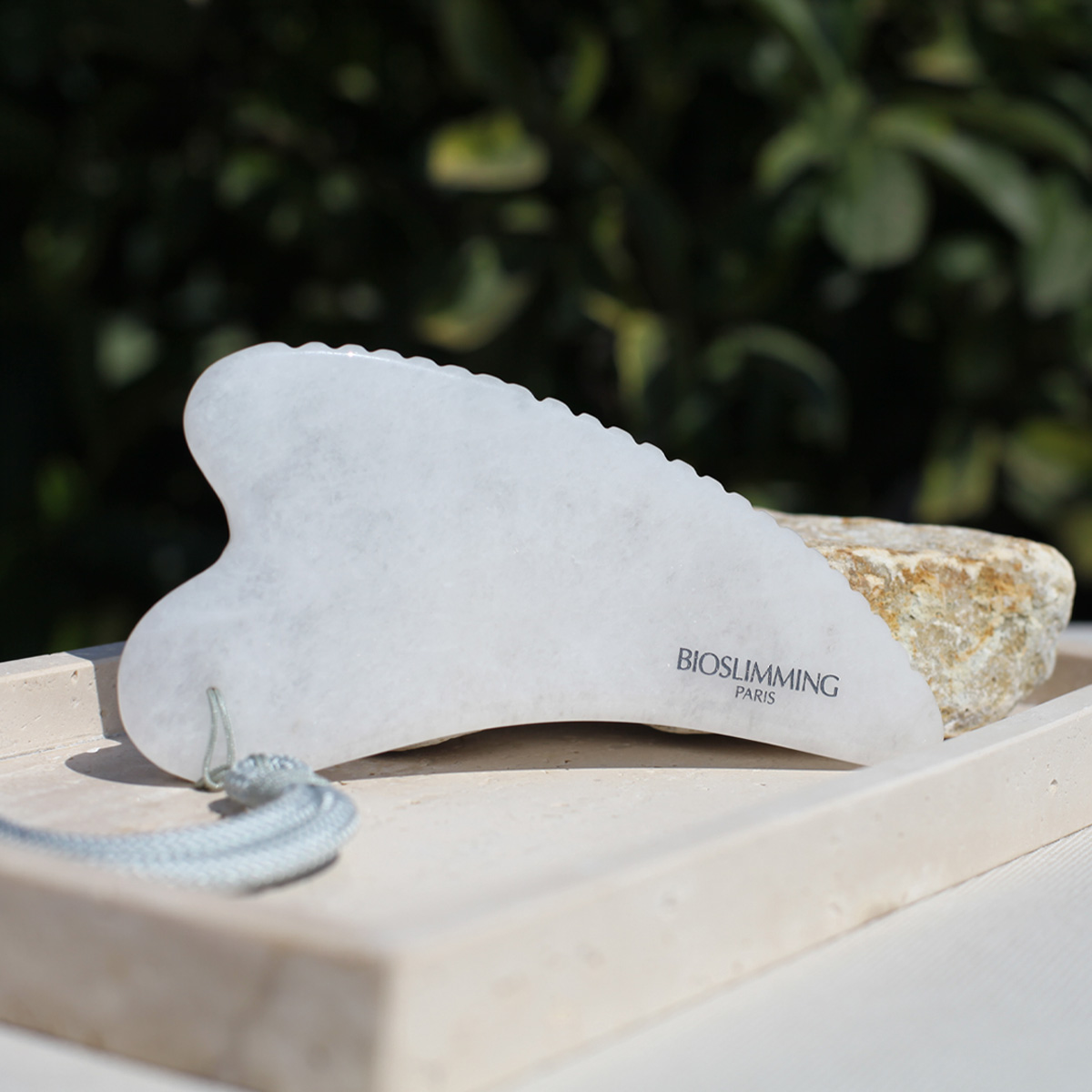 Gua Sha Corps en Jade Blanc image